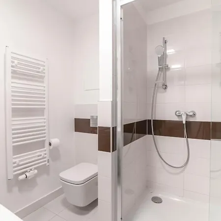 Apartment 29th Floor Luxury Skyline 1bdrm - Downtown Center Bratislava