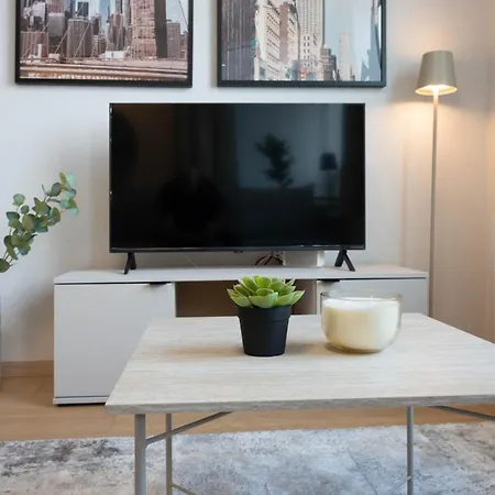 Apartamento 29th Floor Luxury Skyline 1bdrm - Downtown Center Bratislava