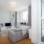 29Th Floor Luxury Skyline 1Bdrm Apartment - Downtown City Center *