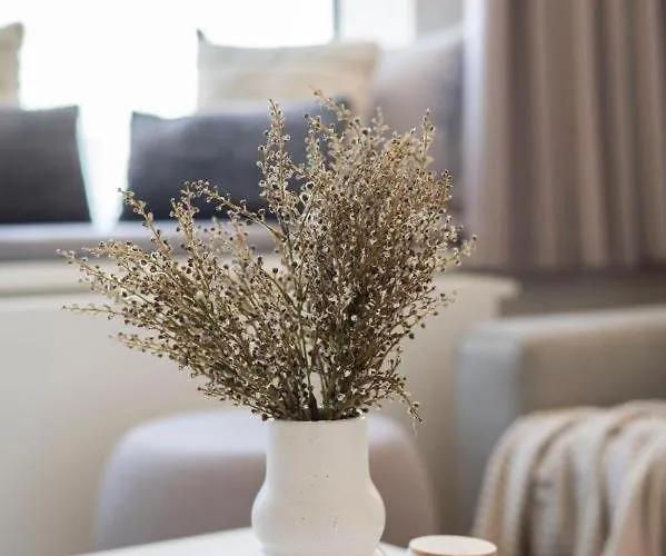 Luxury Skyline 1bdrm 29th, 28th Floor Братислава